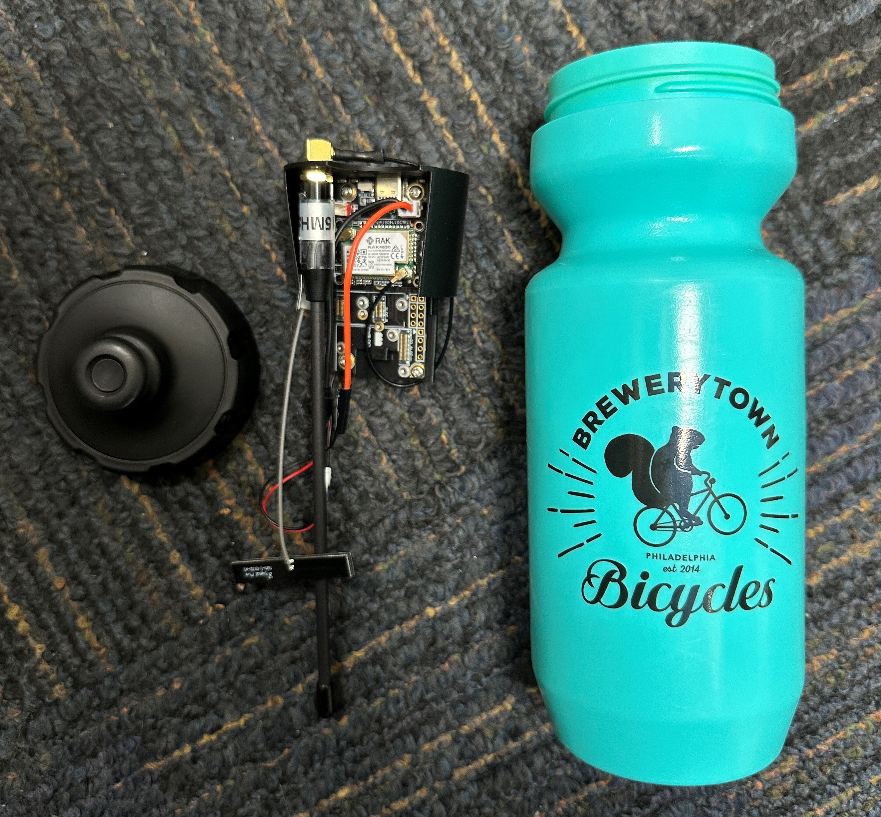 Stealthy water bottle node
