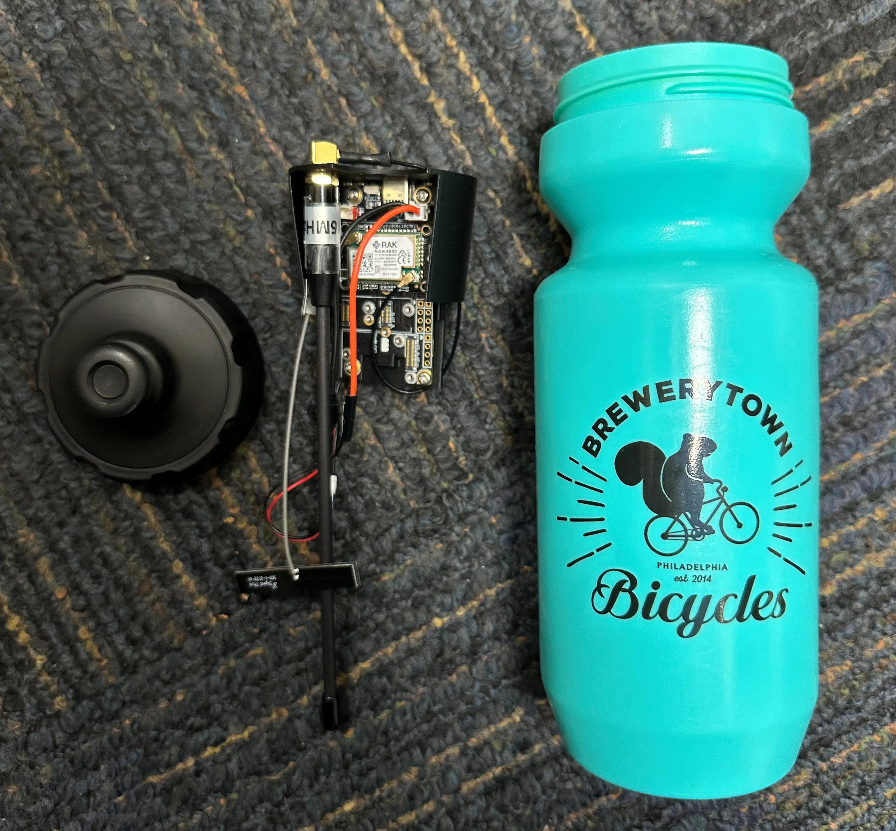 Stealthy water bottle node